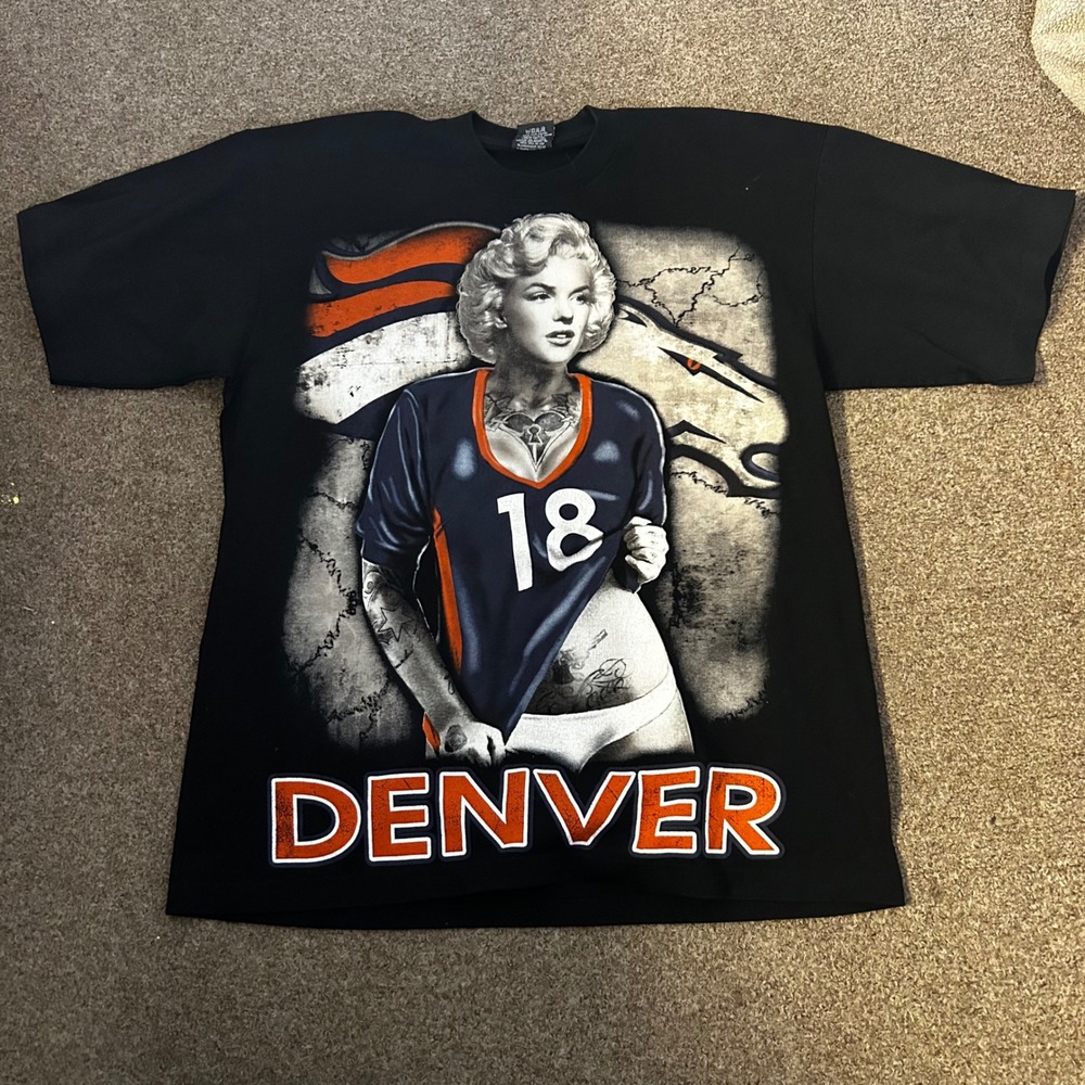 Y2K Marilyn Monroe Denver Broncos Pin-Up Edgy Tattoo NFL Peyton Manning Heavy XL